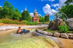SCHLITTERBAHN / SIX FLAGS
